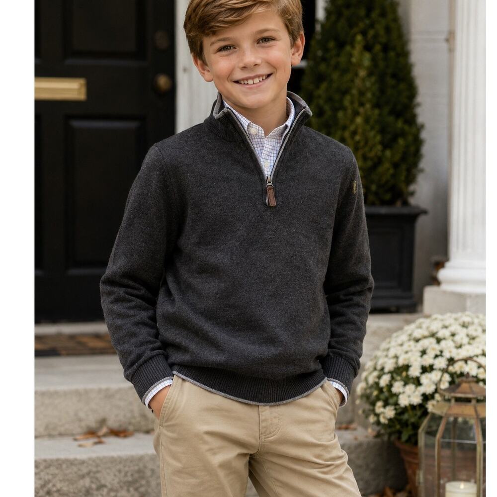 Hart Schaffner Marx Youth Medium 100% Extra Fine Merino Wool Quarter Zip Gray